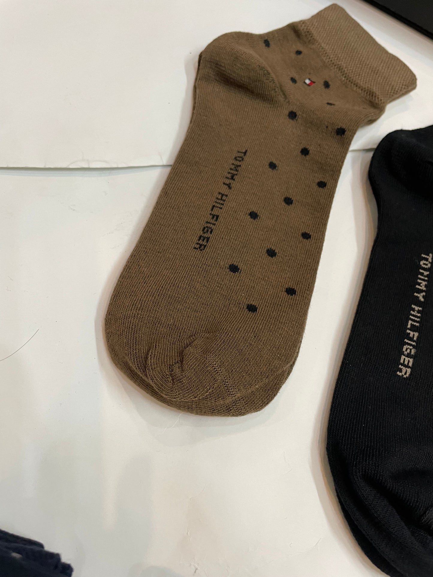 T-H Half Ankle Gift Pack Sleek dotted Pattern Premium Socks (Pack of 6)